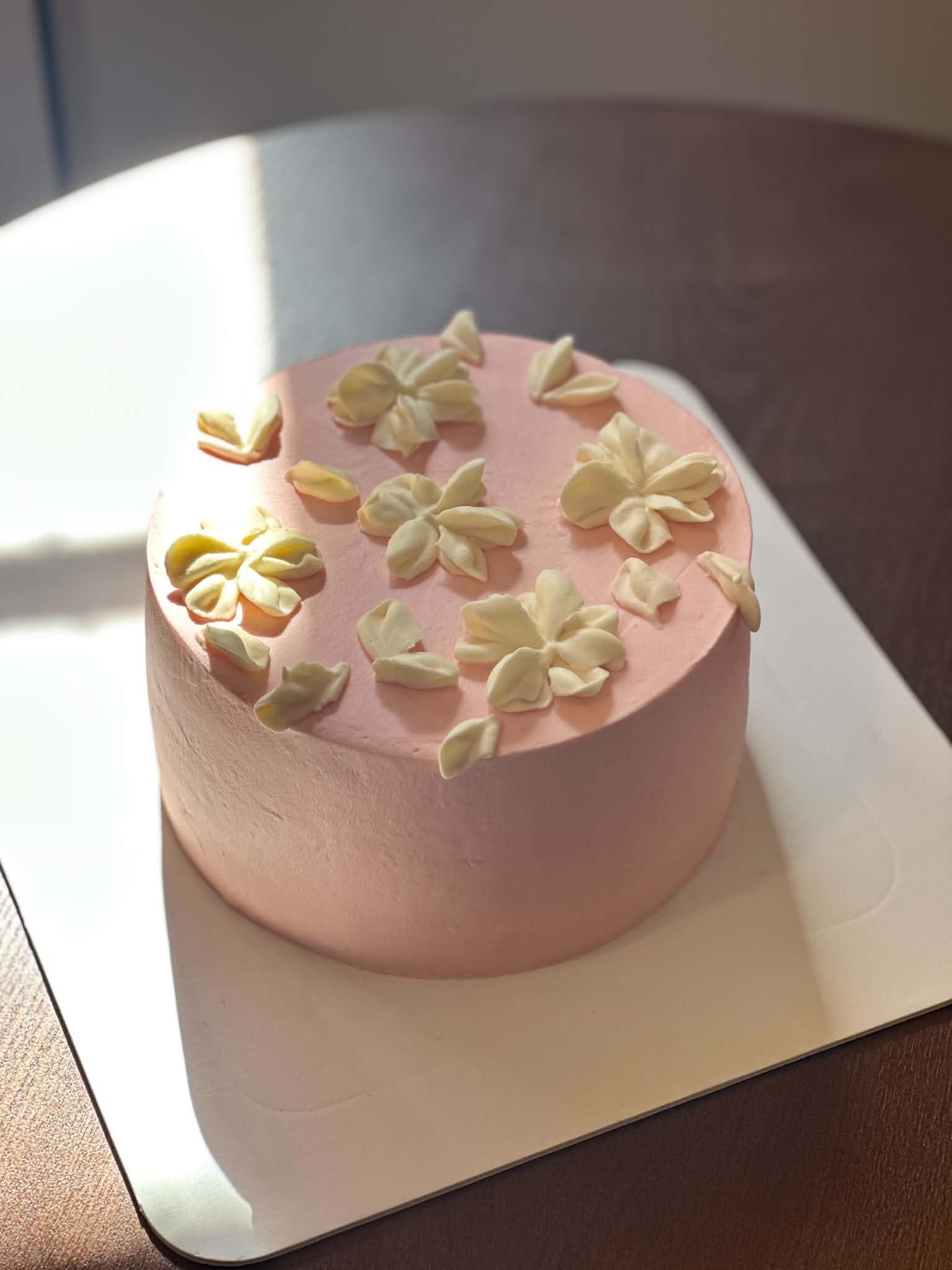 Rose Lychee Cake